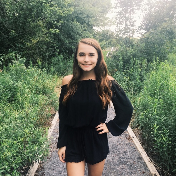 Meet your Posher, Ashley - Picture 3 of 3